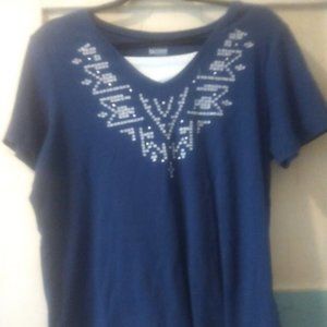 Blue and white short sleeve shirt